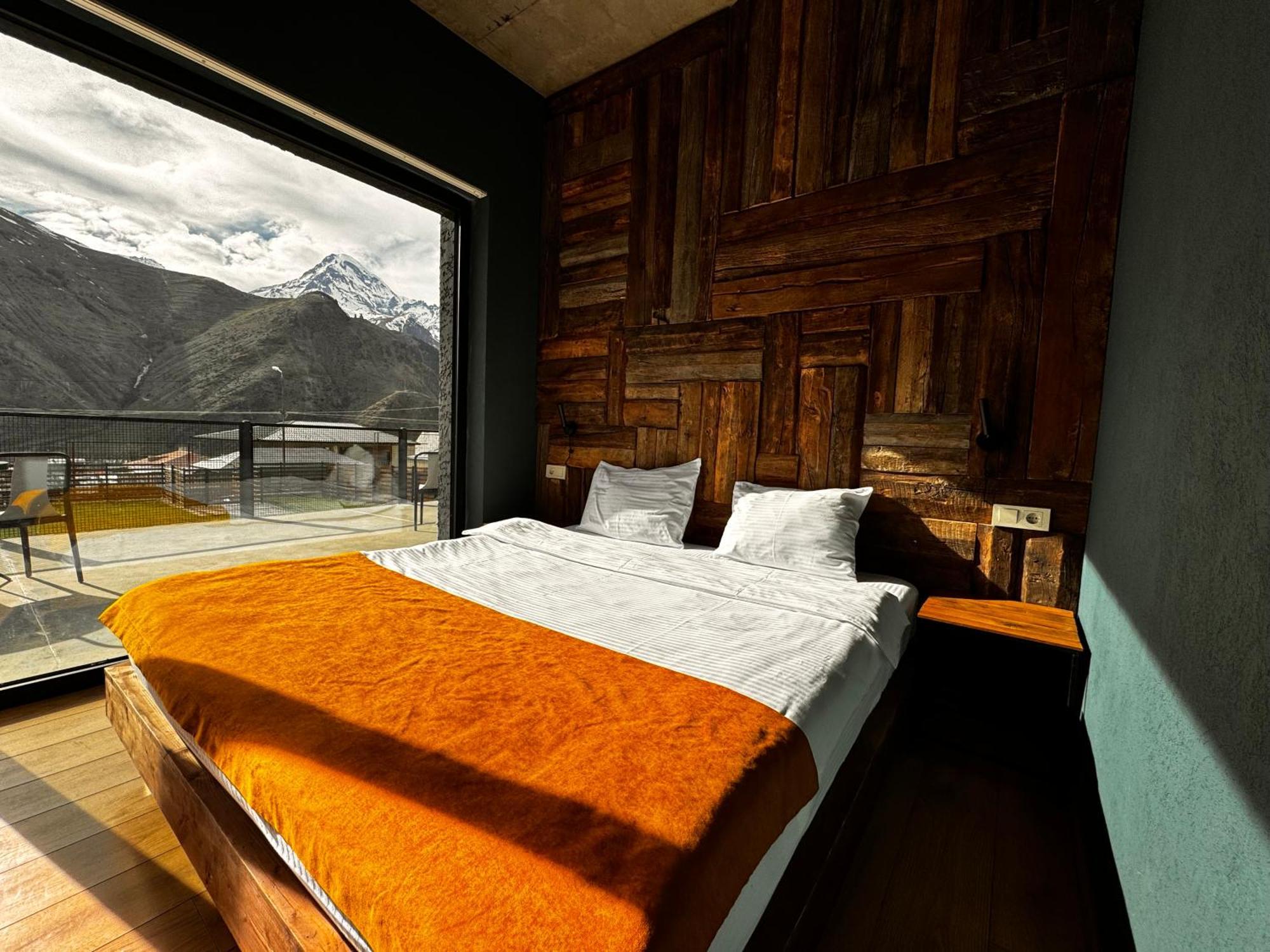 Hotel Misty Mountain Kazbegi Eksteriør billede
